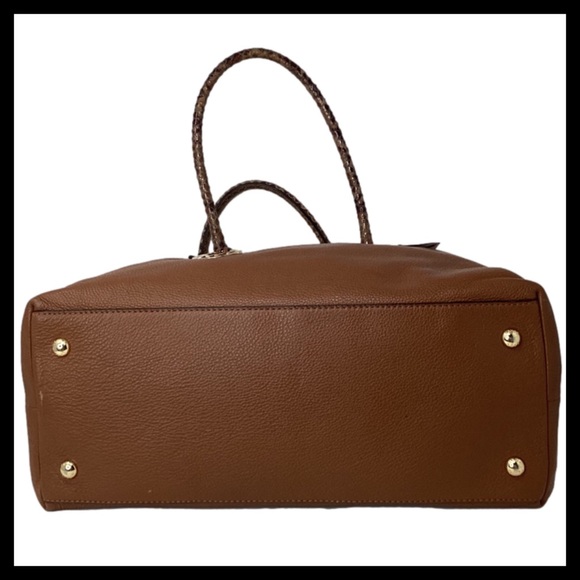 Michael Kors Hamilton Weekender 
Large Leather Handbag Color: Luggage - Picture 6 of 7